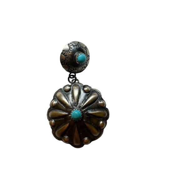 Gabrielle Yazzie Navajo Turquoise And Sterling Silver Dangle Concho Earrings - Picture 6 of 6